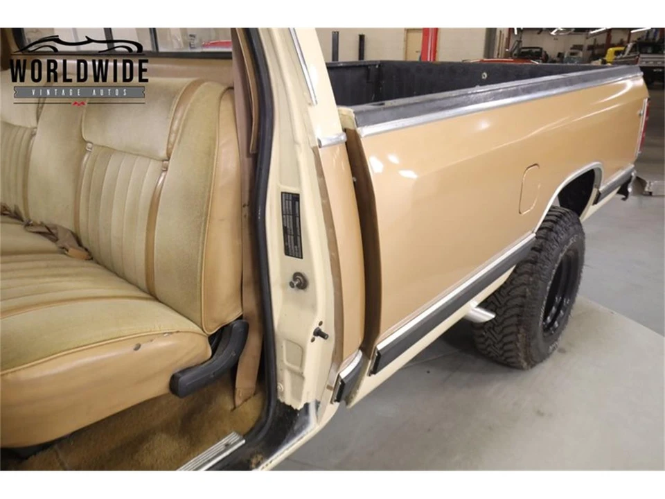 1987 Dodge Ram 1st Gen - Image 23 of 31