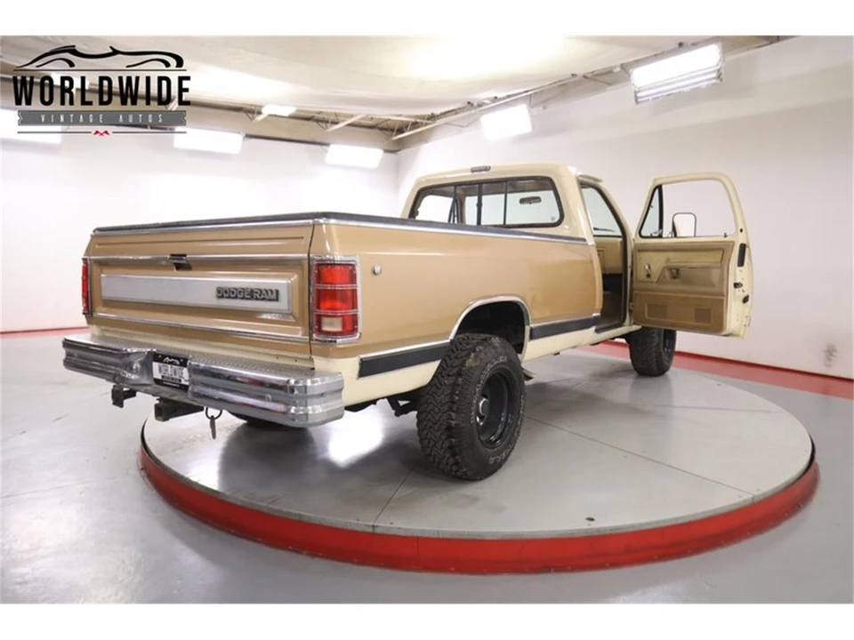 1987 Dodge Ram 1st Gen - Image 28 of 31