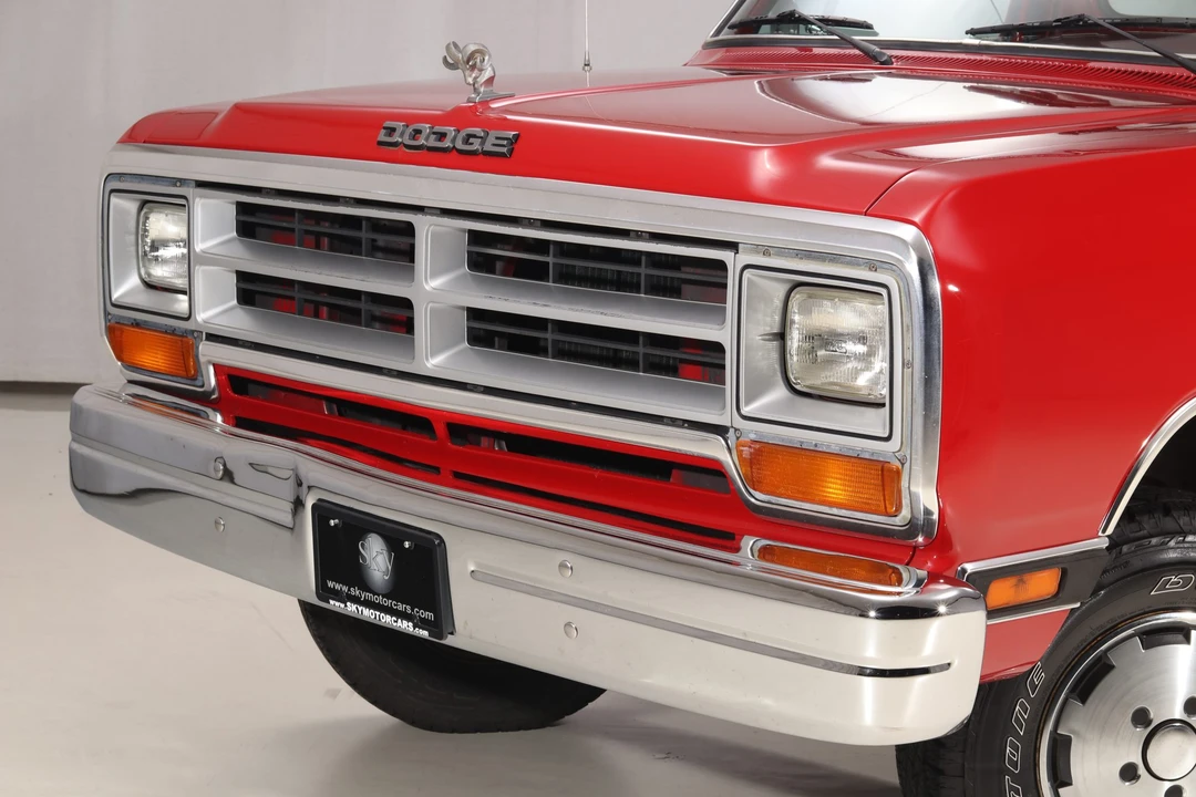 1987 Dodge Ram 1st Gen - Image 28 of 31