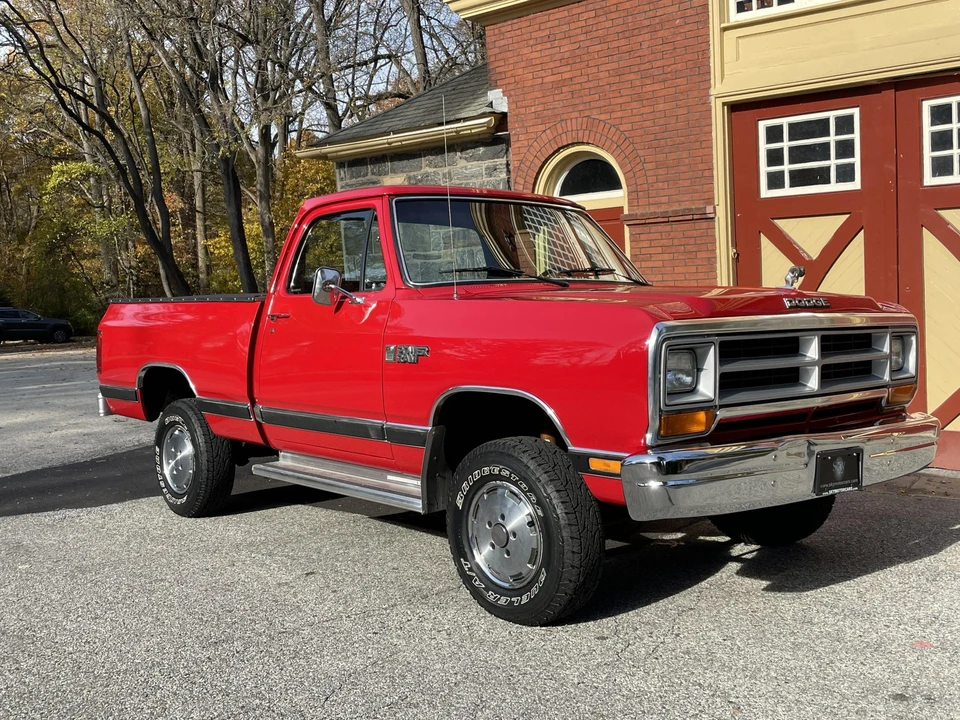 1987 Dodge Ram 1st Gen - Image 21 of 31