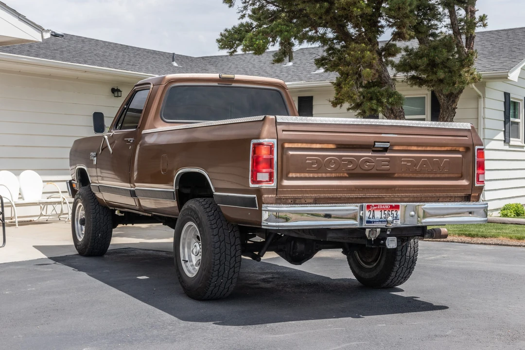 1987 Dodge Ram 1st Gen - Image 22 of 31