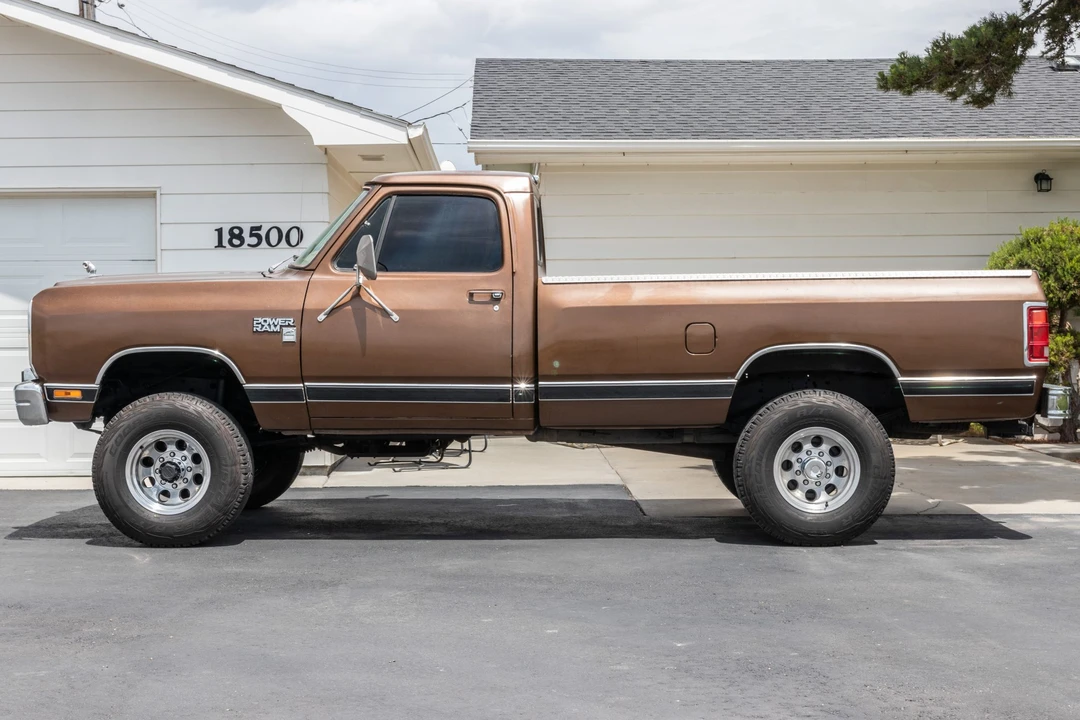 1987 Dodge Ram 1st Gen - Image 29 of 31