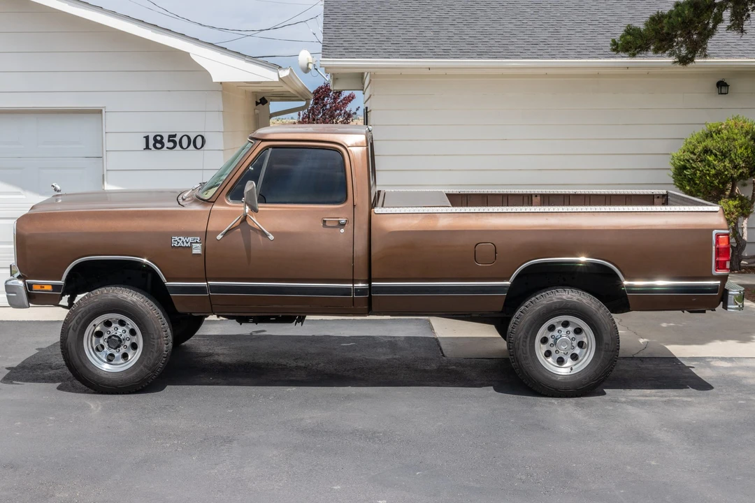 1987 Dodge Ram 1st Gen - Image 27 of 31