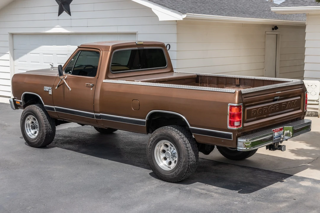 1987 Dodge Ram 1st Gen - Image 24 of 31