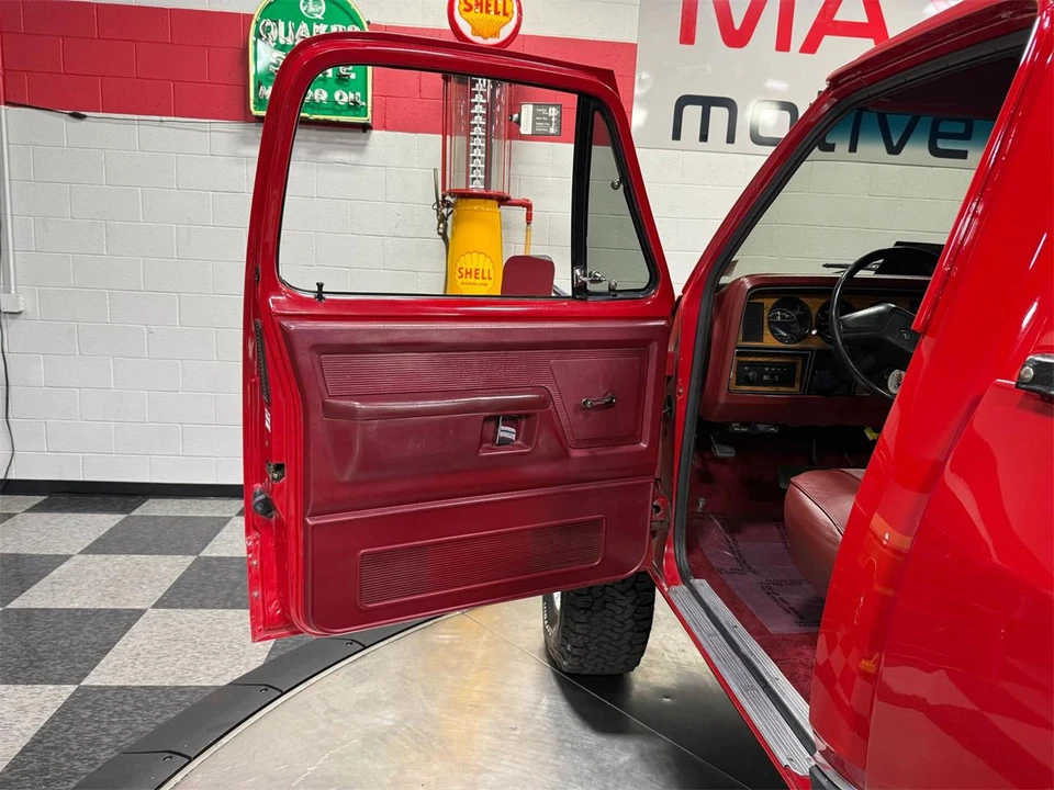 1987 Dodge Ram 1st Gen - Image 18 of 31