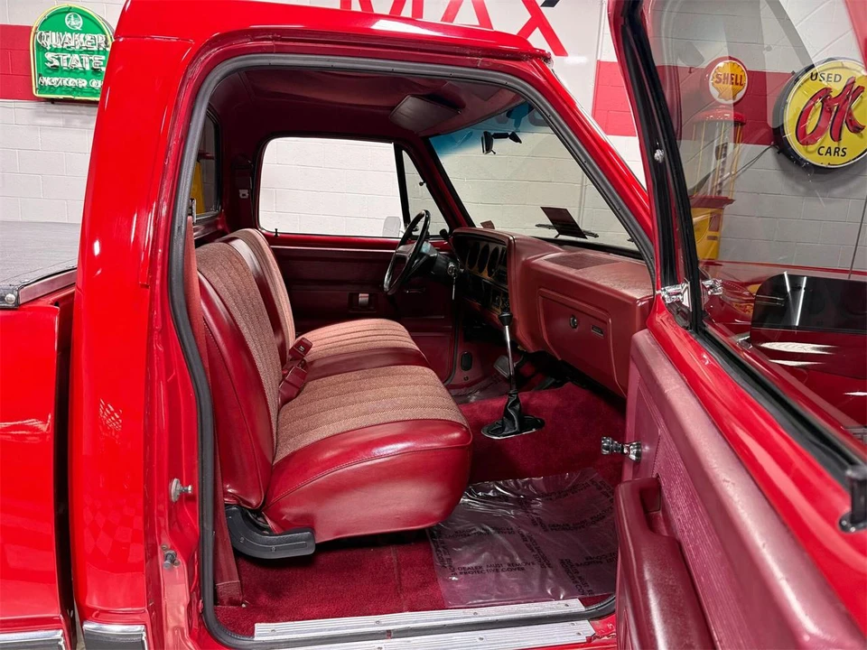 1987 Dodge Ram 1st Gen - Image 26 of 31