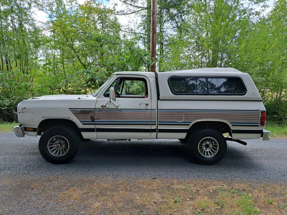 1987 Dodge Ram 1st Gen - Image 18 of 28