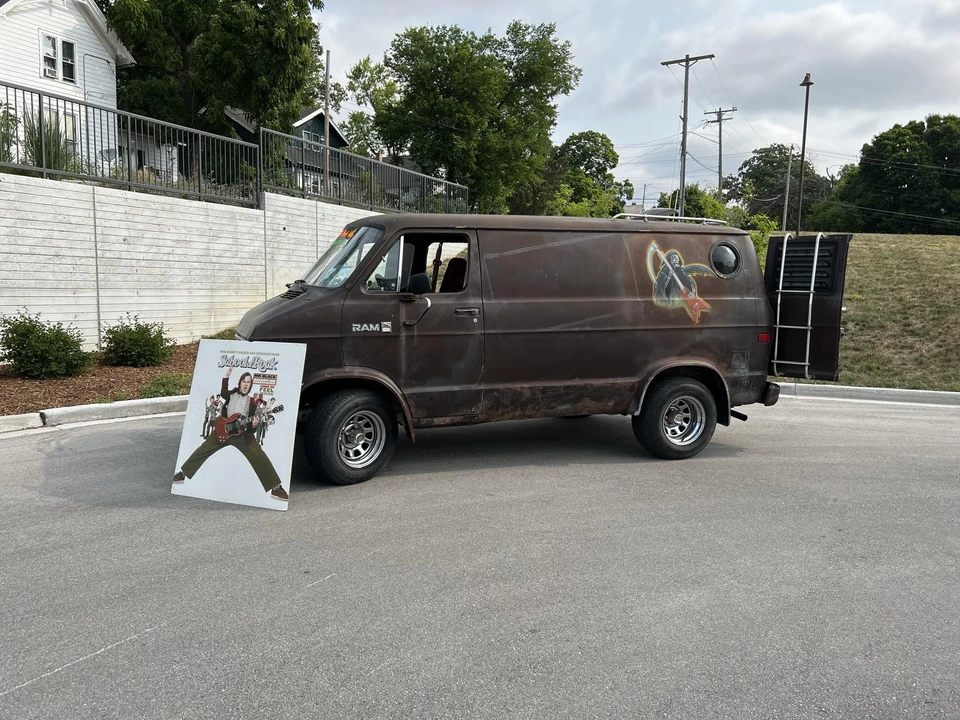 1987 Dodge Ram Van - Image 27 of 31