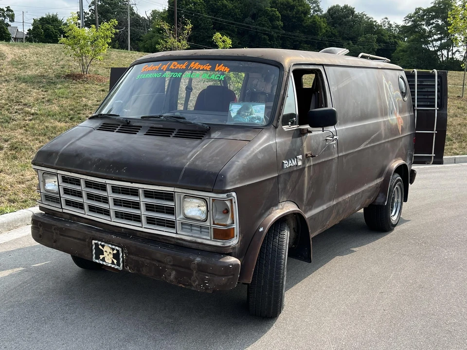1987 Dodge Ram Van - Image 2 of 31