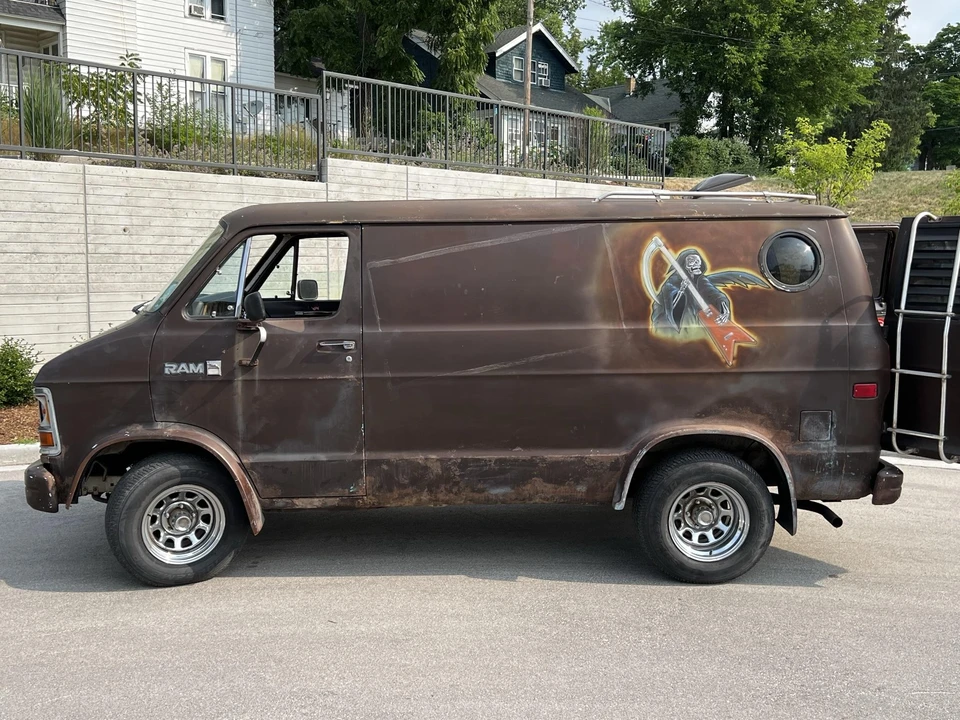 1987 Dodge Ram Van - Image 5 of 31