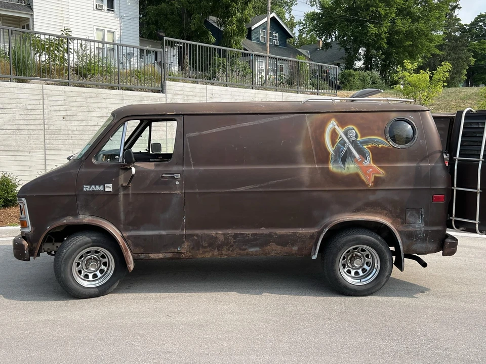 1987 Dodge Ram Van - Image 6 of 31
