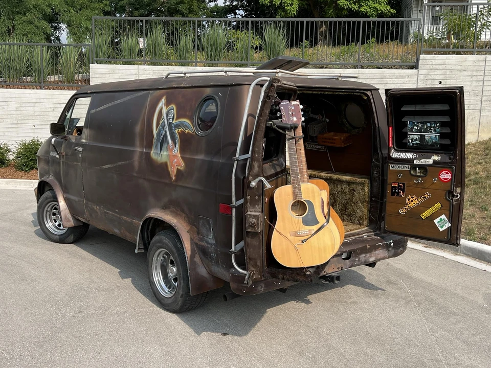 1987 Dodge Ram Van - Image 8 of 31