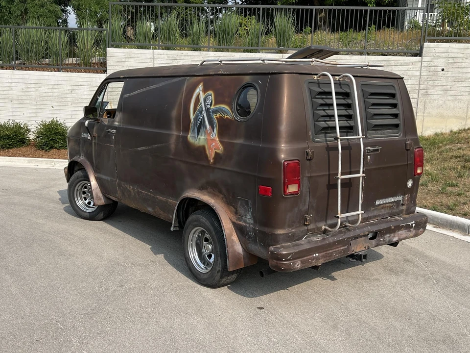 1987 Dodge Ram Van - Image 9 of 31