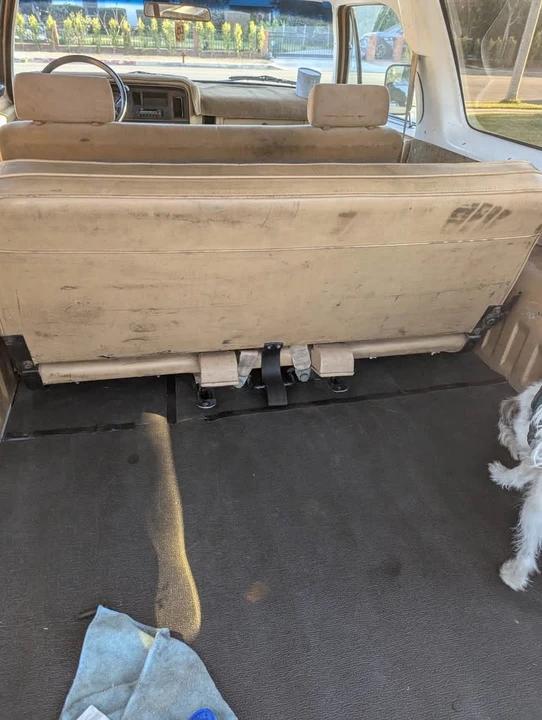 1987 Dodge Ramcharger - Image 2 of 4