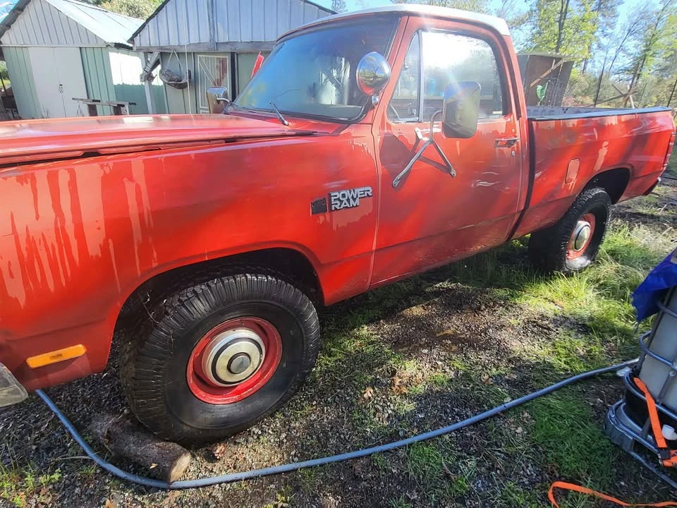 1987 Dodge Ramcharger - Image 9 of 10