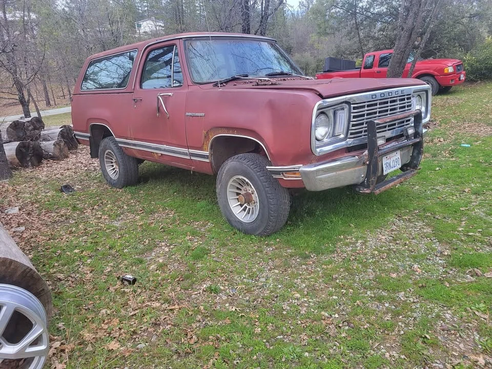 1987 Dodge Ramcharger - Image 3 of 10