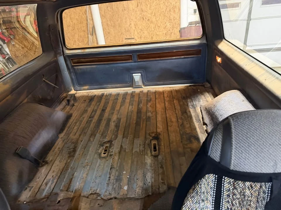1987 Dodge Ramcharger - Image 8 of 14
