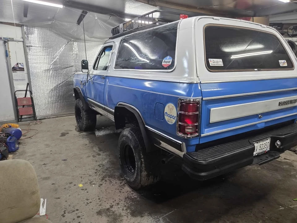 1987 Dodge Ramcharger - Image 3 of 21
