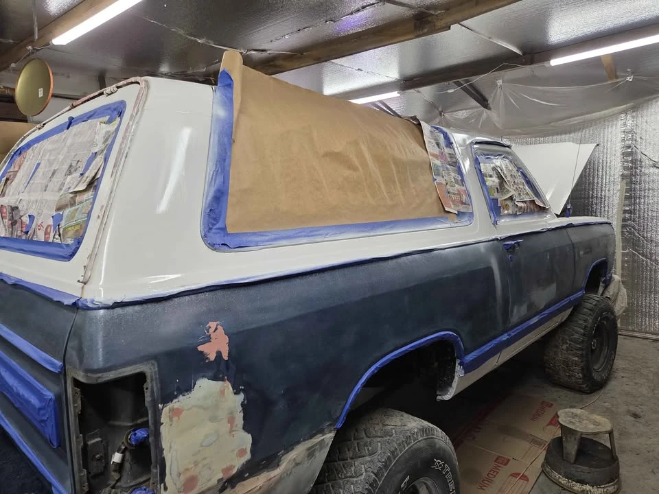 1987 Dodge Ramcharger - Image 16 of 21