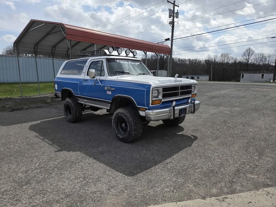 1987 Dodge Ramcharger - Image 20 of 21