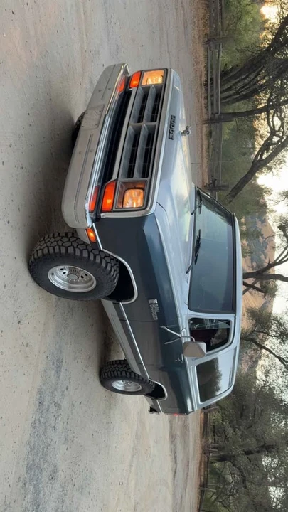1987 Dodge Ramcharger - Image 9 of 9