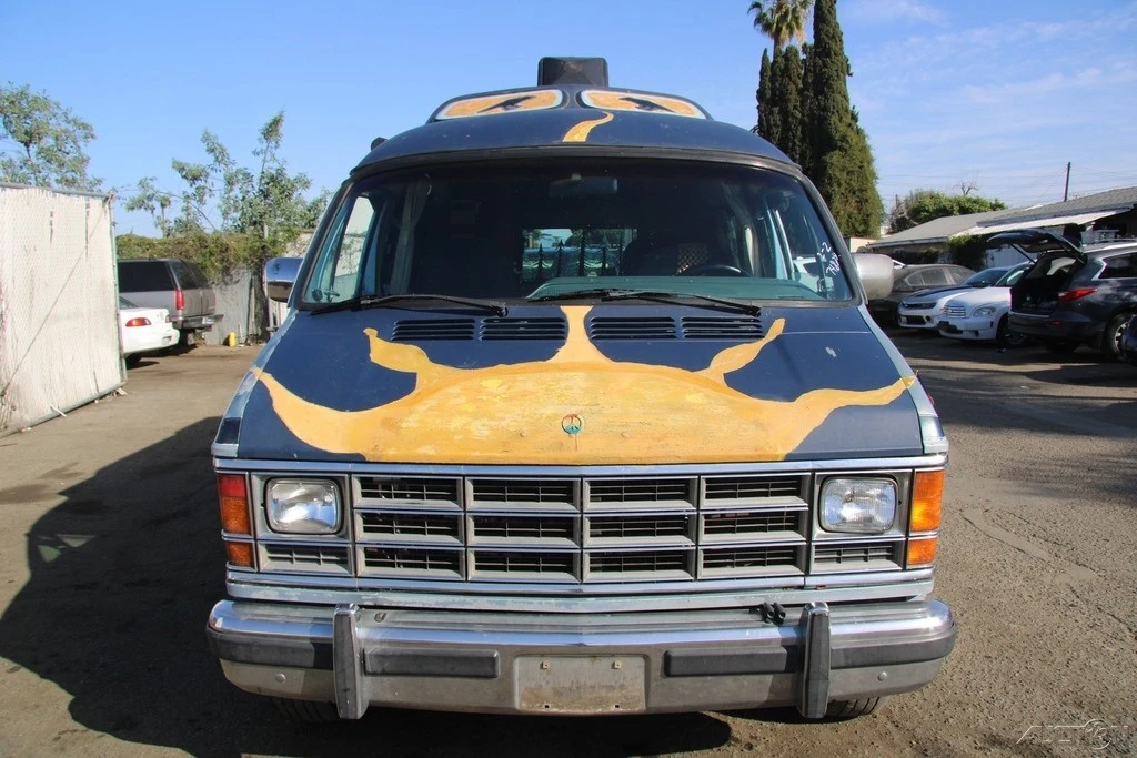 1987 Dodge Ram Van - Image 10 of 21