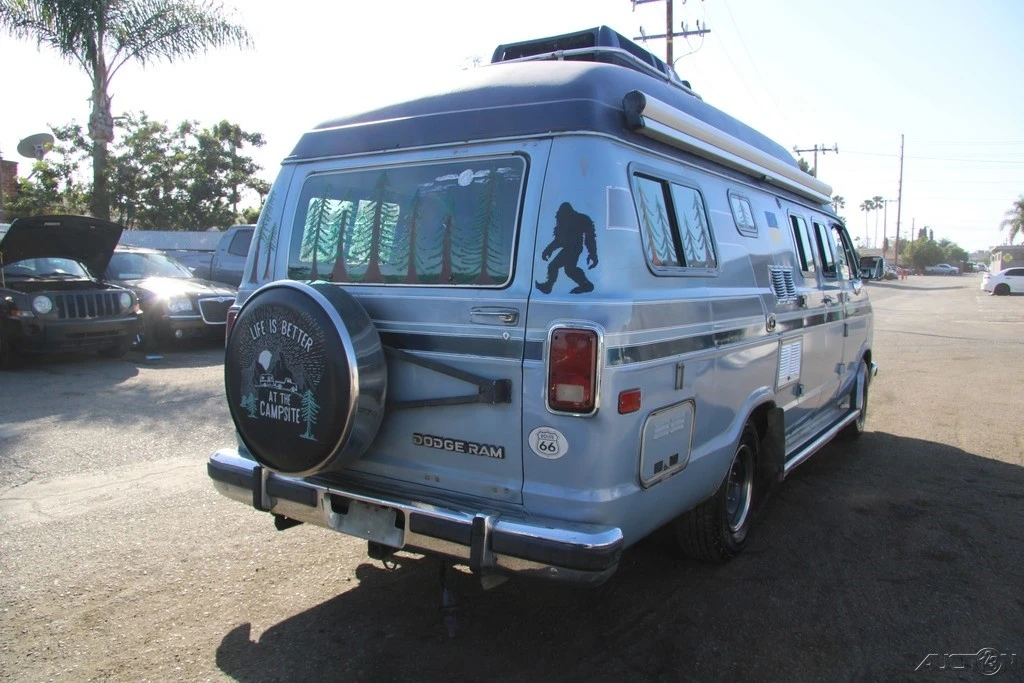 1987 Dodge Ram Van - Image 6 of 21