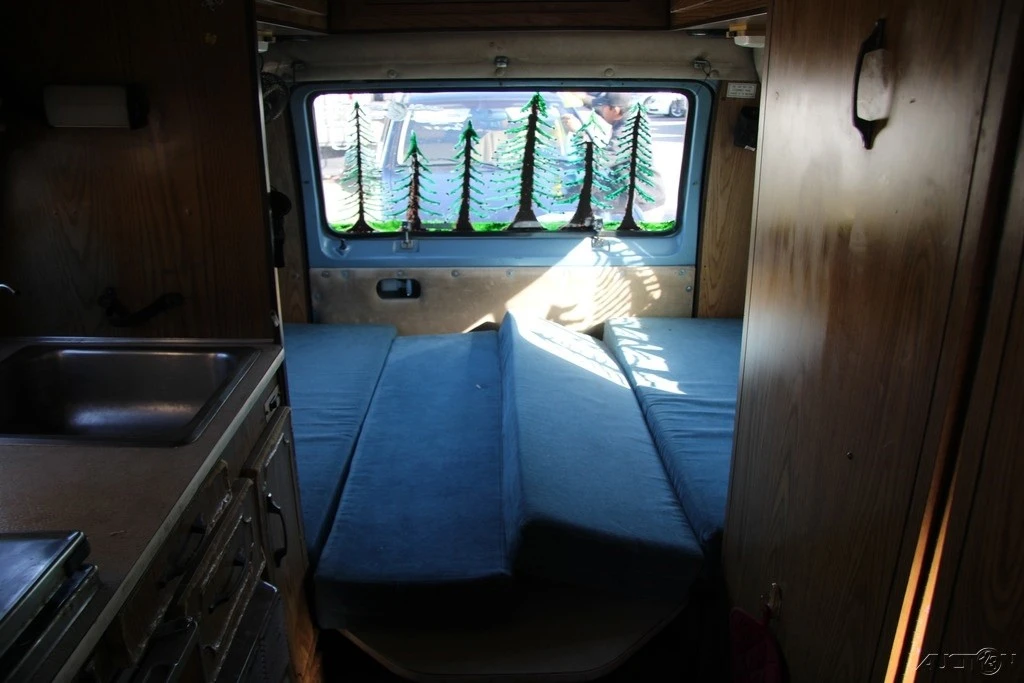 1987 Dodge Ram Van - Image 21 of 21