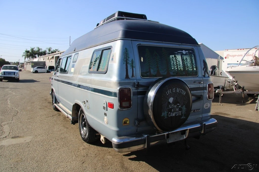 1987 Dodge Ram Van - Image 5 of 21