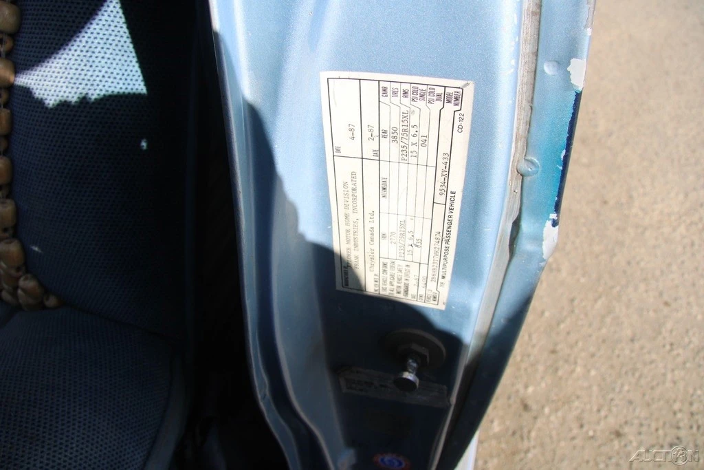 1987 Dodge Ram Van - Image 11 of 21