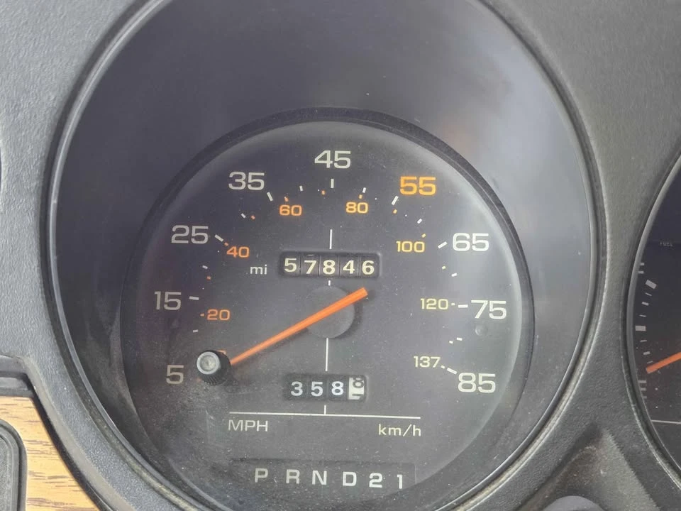 1987 Dodge Ram Van - Image 12 of 17