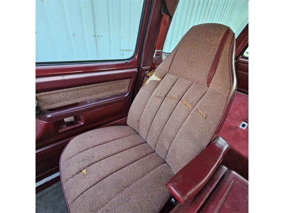 1987 Dodge Ramcharger - Image 11 of 13