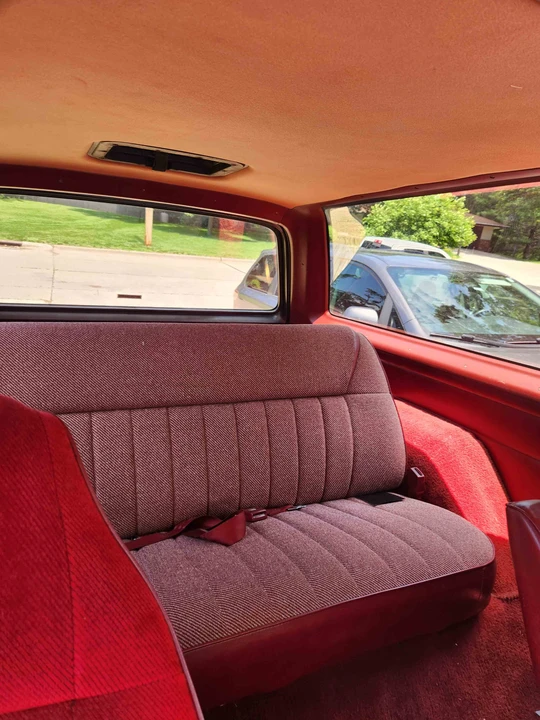1987 Dodge Ramcharger - Image 24 of 31