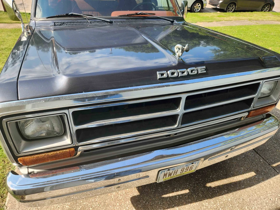 1987 Dodge Ramcharger - Image 10 of 31