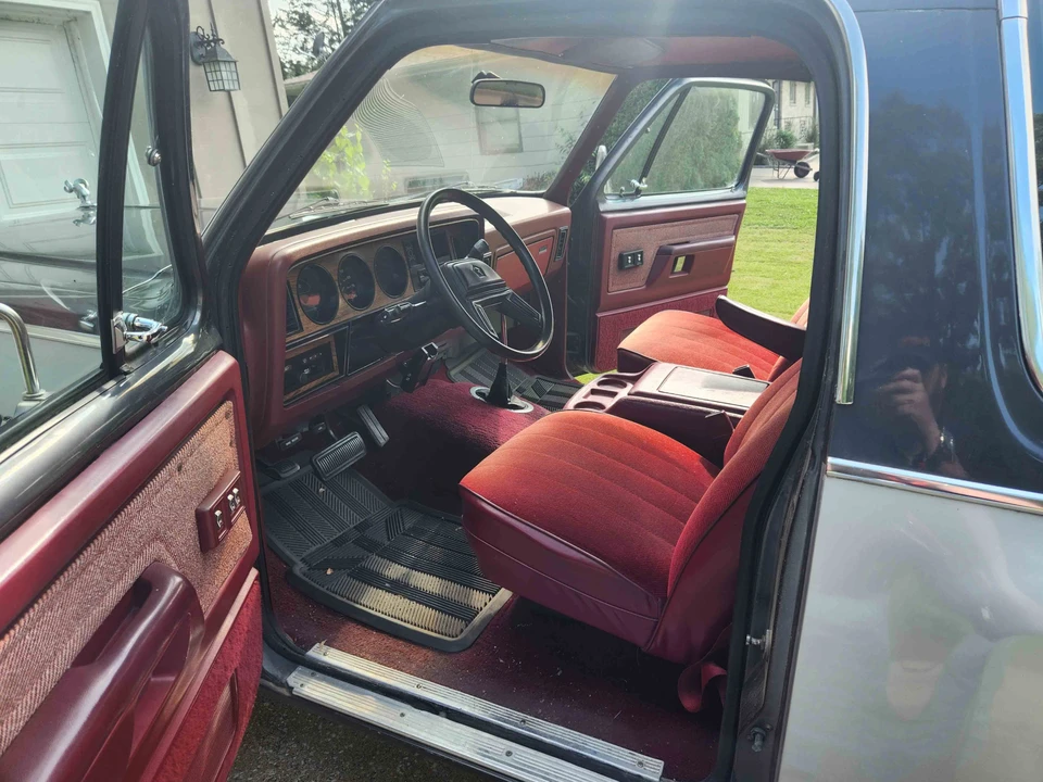 1987 Dodge Ramcharger - Image 16 of 31