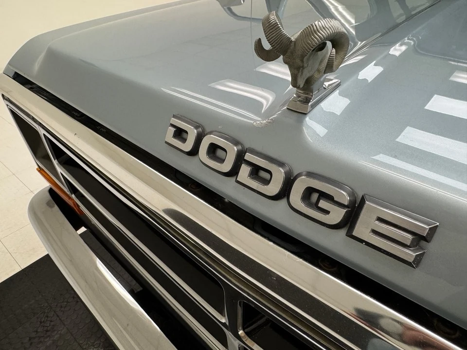1987 Dodge Ramcharger - Image 29 of 31