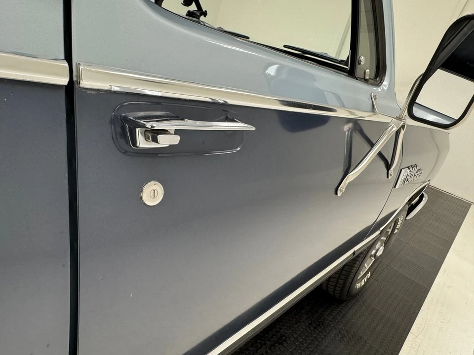 1987 Dodge Ramcharger - Image 27 of 31