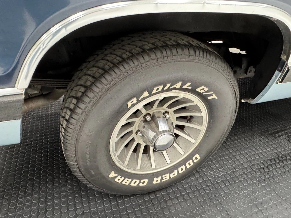 1987 Dodge Ramcharger - Image 23 of 31
