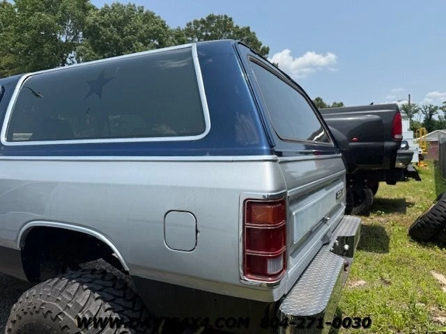 1987 Dodge Ramcharger - Image 17 of 17
