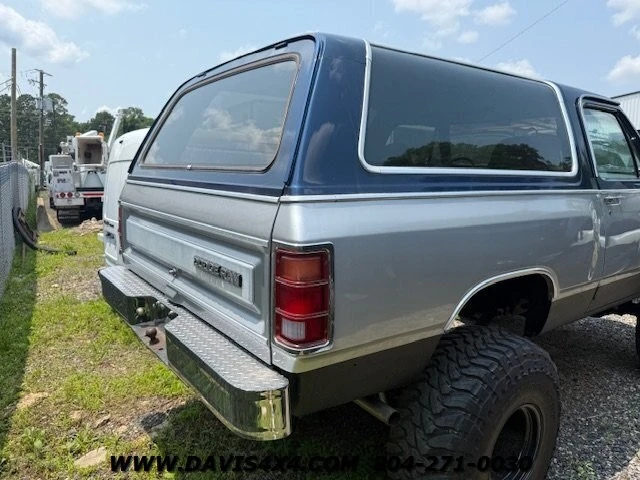 1987 Dodge Ramcharger - Image 14 of 17
