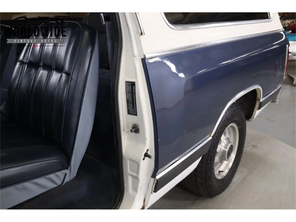 1987 Dodge Ramcharger - Image 27 of 31
