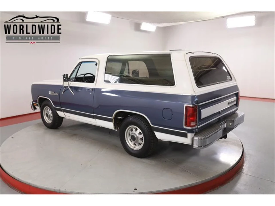 1987 Dodge Ramcharger - Image 5 of 31