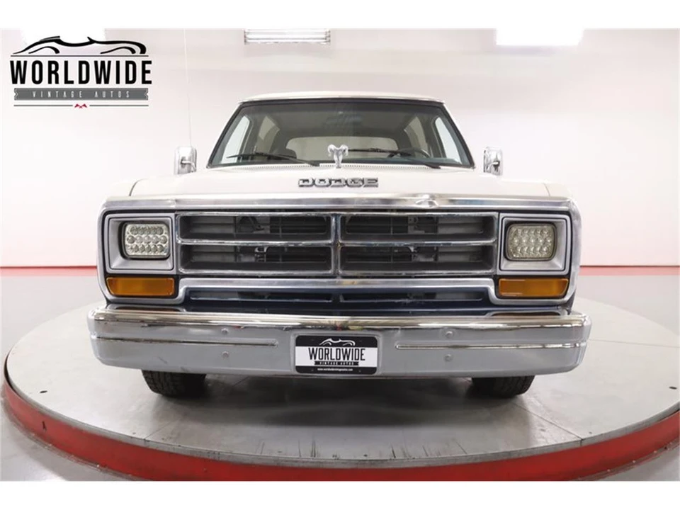 1987 Dodge Ramcharger - Image 15 of 31