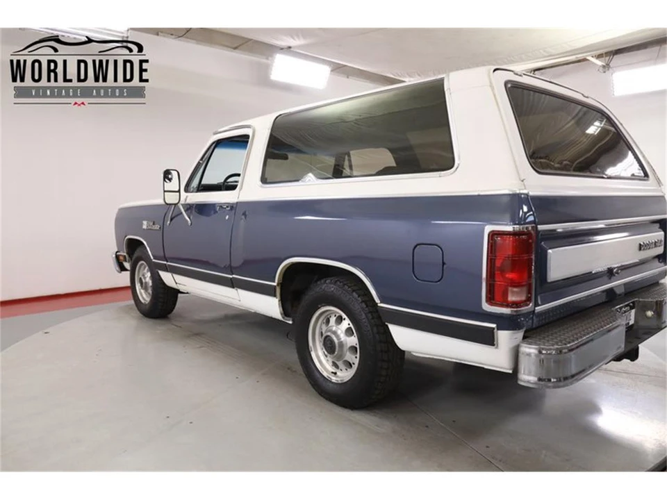 1987 Dodge Ramcharger - Image 23 of 31