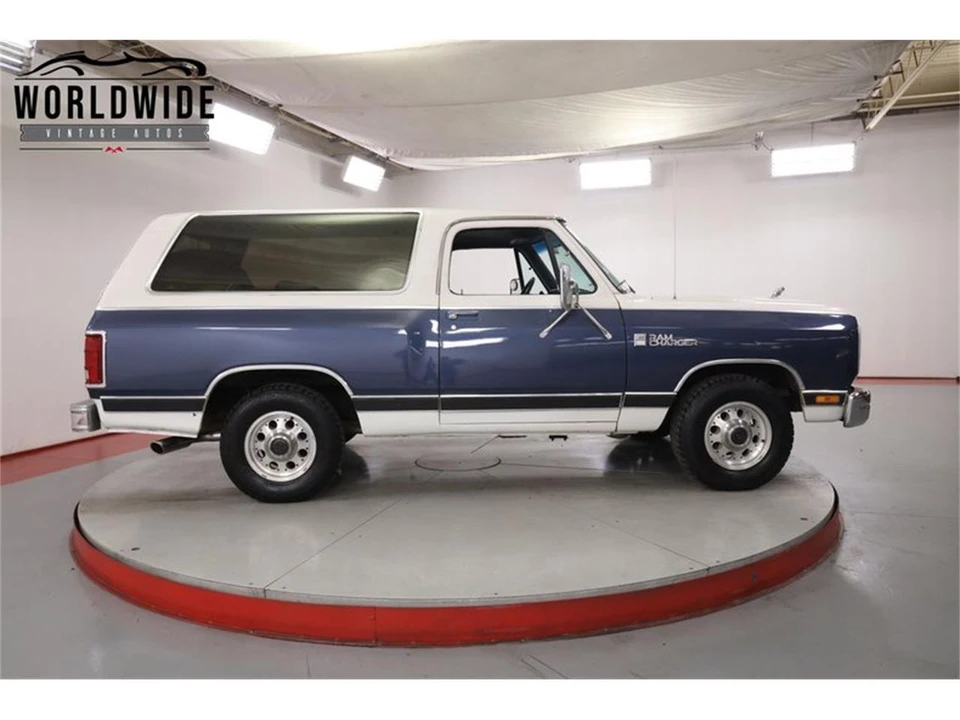 1987 Dodge Ramcharger - Image 4 of 31