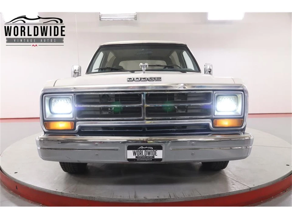 1987 Dodge Ramcharger - Image 16 of 31