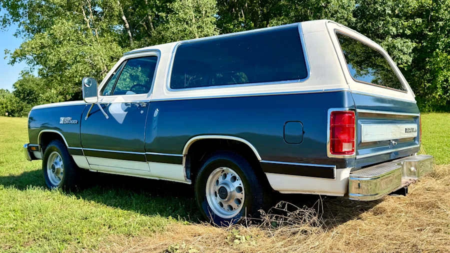 1987 Dodge Ramcharger - Image 3 of 31