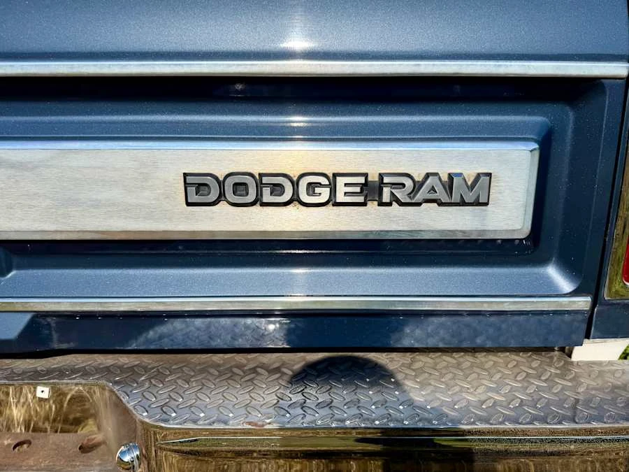 1987 Dodge Ramcharger - Image 12 of 31