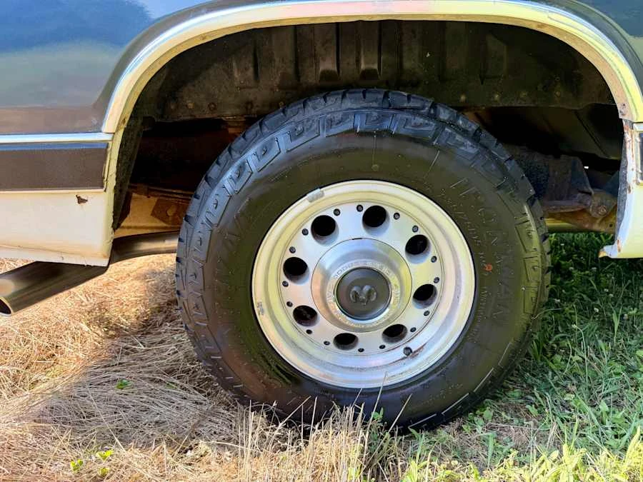 1987 Dodge Ramcharger - Image 17 of 31