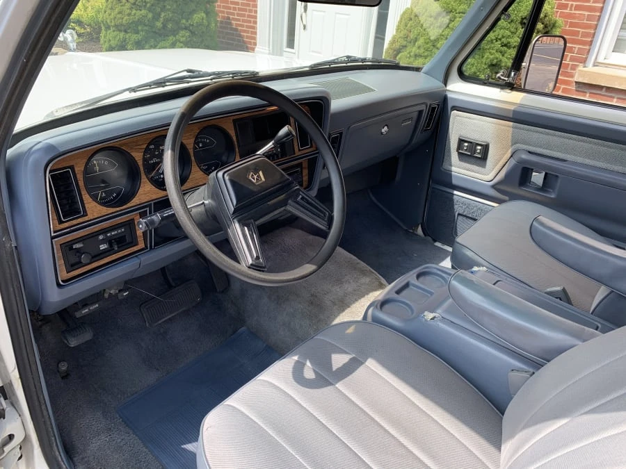 1987 Dodge Ramcharger - Image 4 of 8